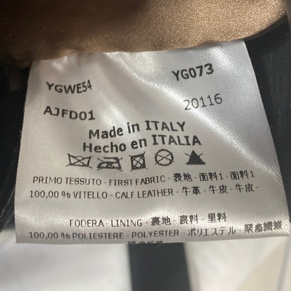 Giorgio Armani Black Calfskin Handbag EUC - Picture 16 of 16